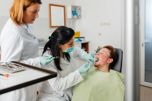 Best Emergency Denture Repair in West Springfield, VA
